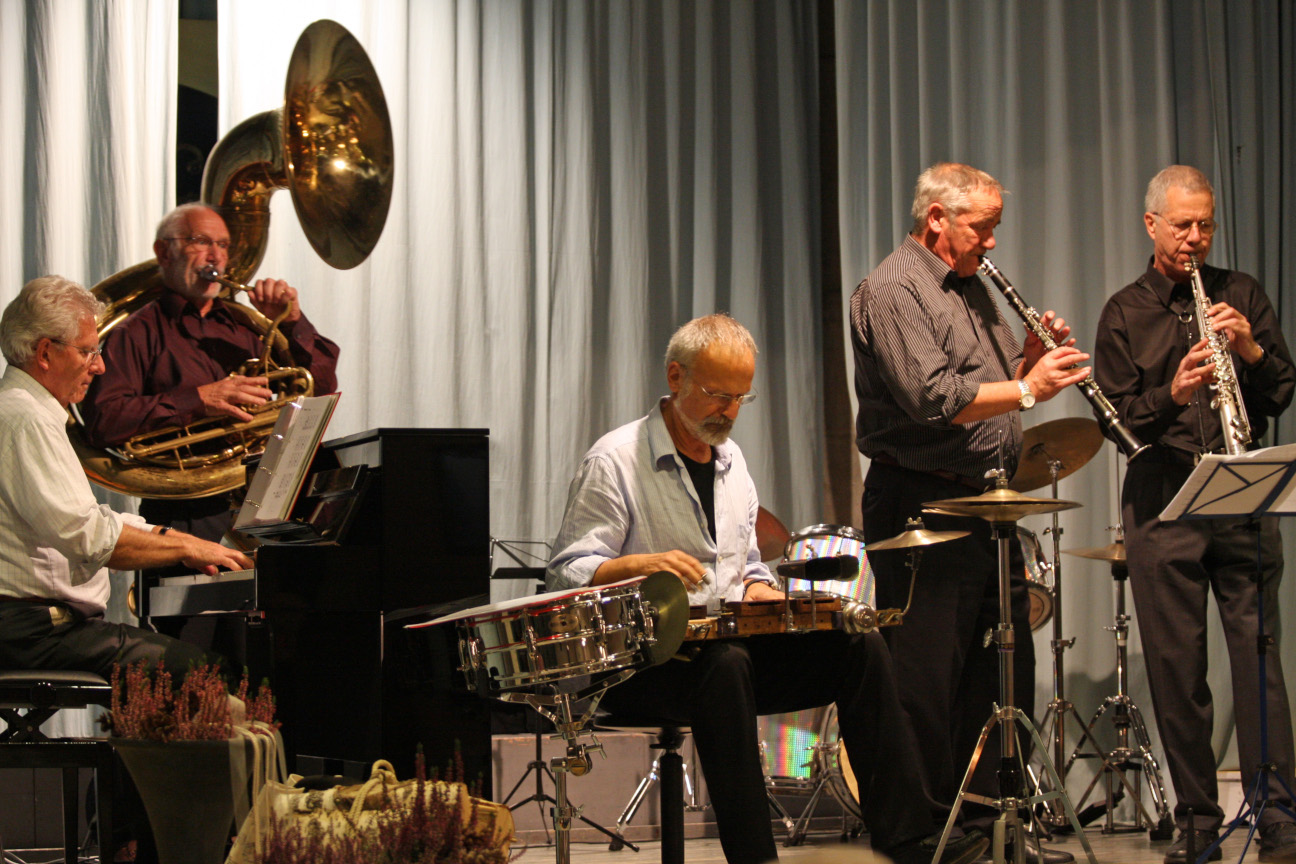 Gruppenfoto der Band