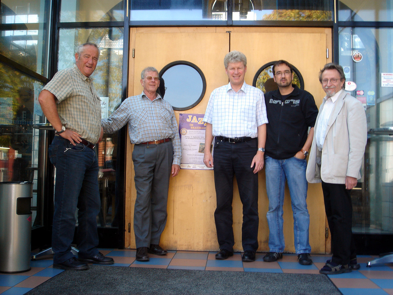 Gruppenfoto der Band